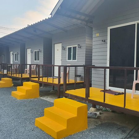Crazy Monkey Hotel Trat Exterior foto