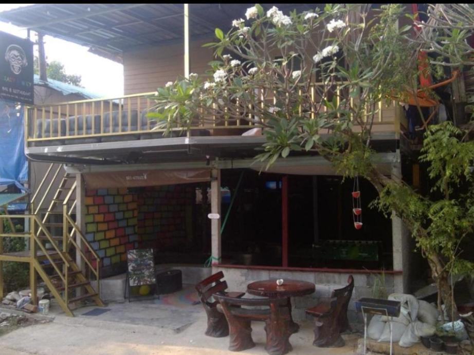 Crazy Monkey Hotel Trat Exterior foto