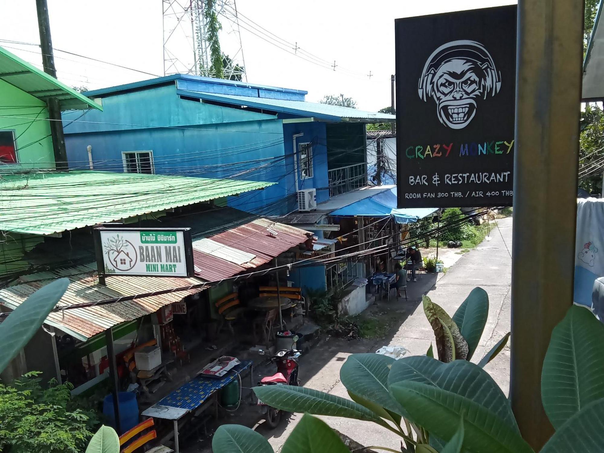 Crazy Monkey Hotel Trat Exterior foto