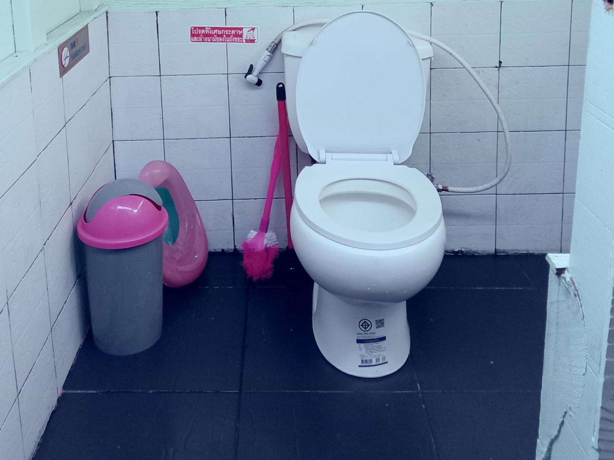 Crazy Monkey Hotel Trat Exterior foto