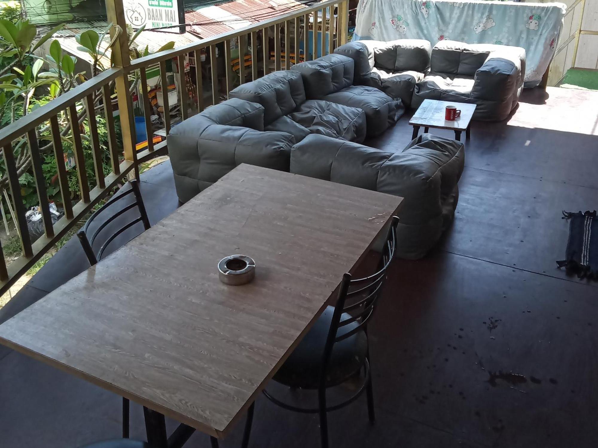 Crazy Monkey Hotel Trat Exterior foto