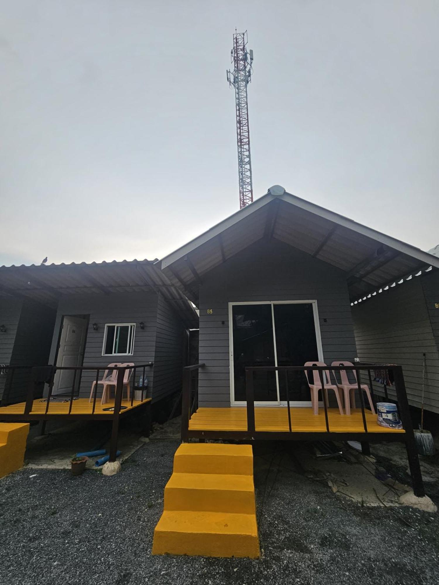 Crazy Monkey Hotel Trat Exterior foto